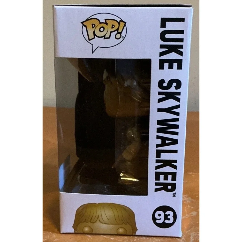 Funko Pop! Luke‎ Skywalker 93 Walmart Exclusive Gold Star Wars Disney Vinyl Toy